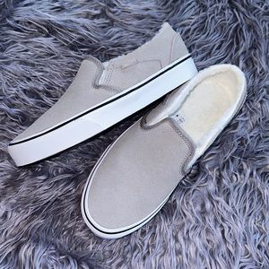 Vans Asher Fur Slip On Shoe Brand New